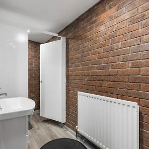  Aparthotel Queens Place - United Kingdom